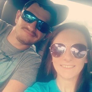 Meet your Posher, Tia